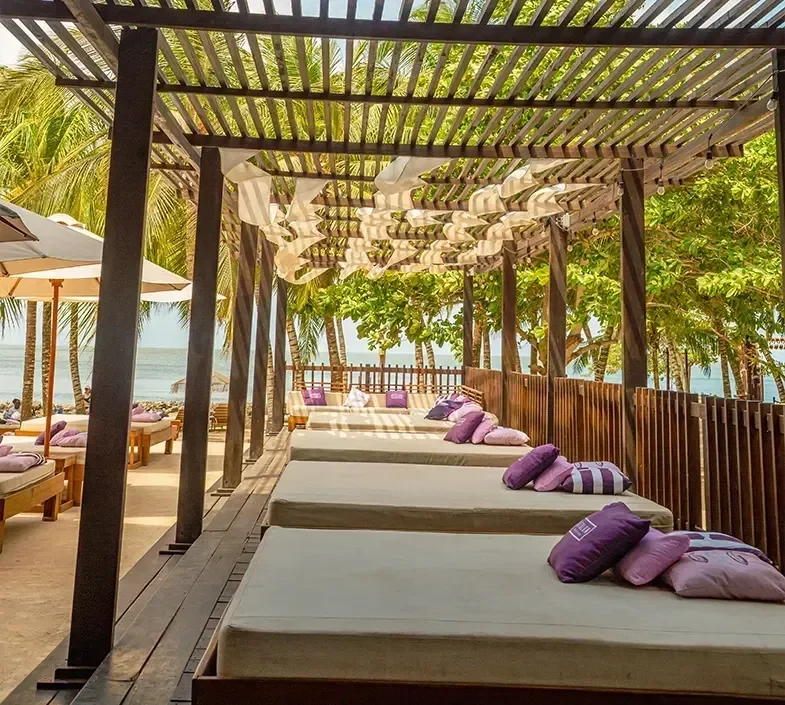 ATOLON VIP PASS - Caribe Express